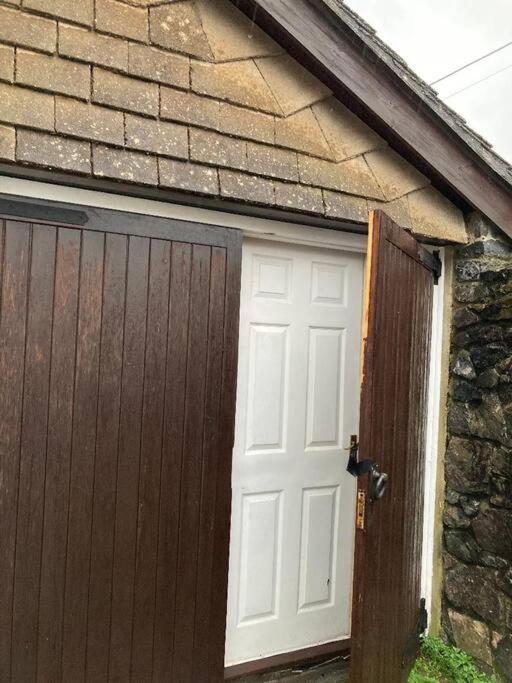 Studio Annexe With Separate Shower Room Broadhempston Exterior photo